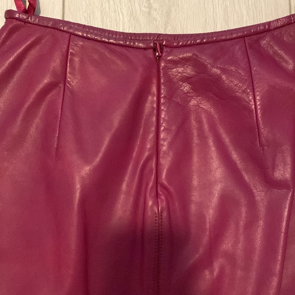 Banana Republic 💯 Leather Skirt - Picture 7 of 10